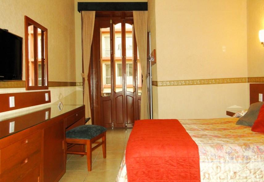 Hotel Posada Regis Guadalajara Luaran gambar