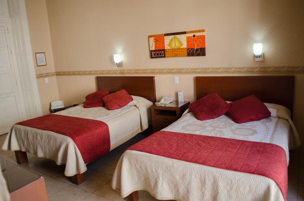 Hotel Posada Regis Guadalajara Luaran gambar